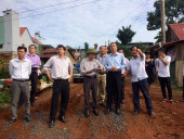 PCT HUYNH ANH MINH KIEM TRA THUC TE HO CHUA NUOC O PHU SON