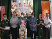 Th  ng tr c huy n  y th m ch c t t ban ch  qu n s  huy n