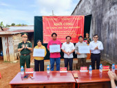 Bộ CHQS tỉnh vận động Ngân hàng TMCP Chi nhánh Bình Phước hỗ trợ xây dựng 3 căn nhà Đại Đoàn Kết tại Bù Đăng