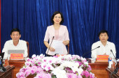 Ủy viên Ban Thường vụ Tỉnh ủy, Phó Chủ tịch UBND tỉnh Trần Tuyết Minh làm việc với UBND huyện Bù Đăng