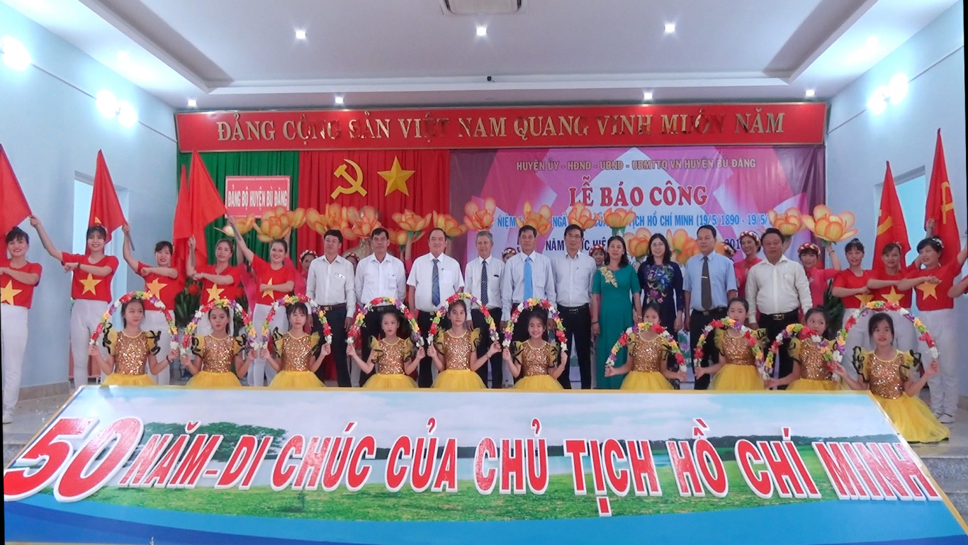 c c ng ch l nh o v d l b o c ng d n b c