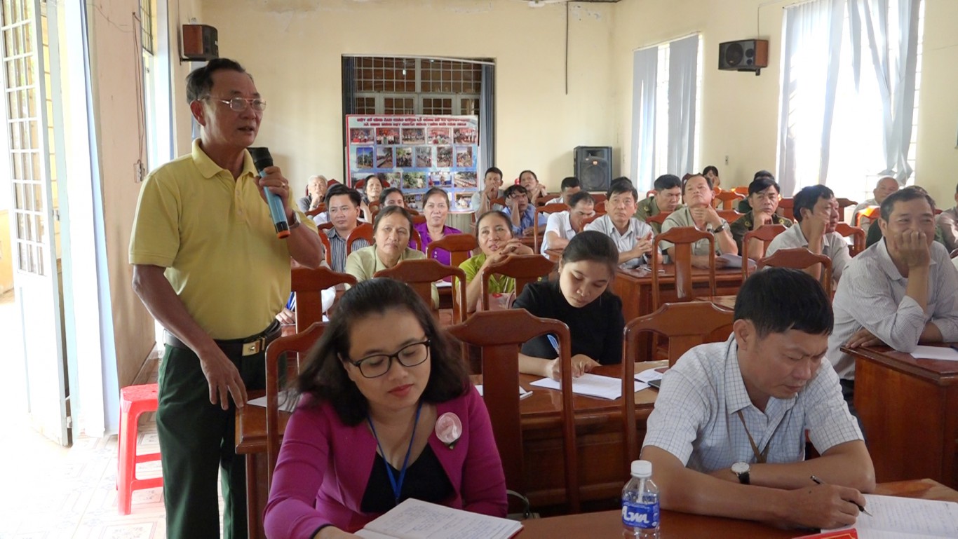 c tri n u ki n ki n ngh v i i bi u h nd t nh huy n