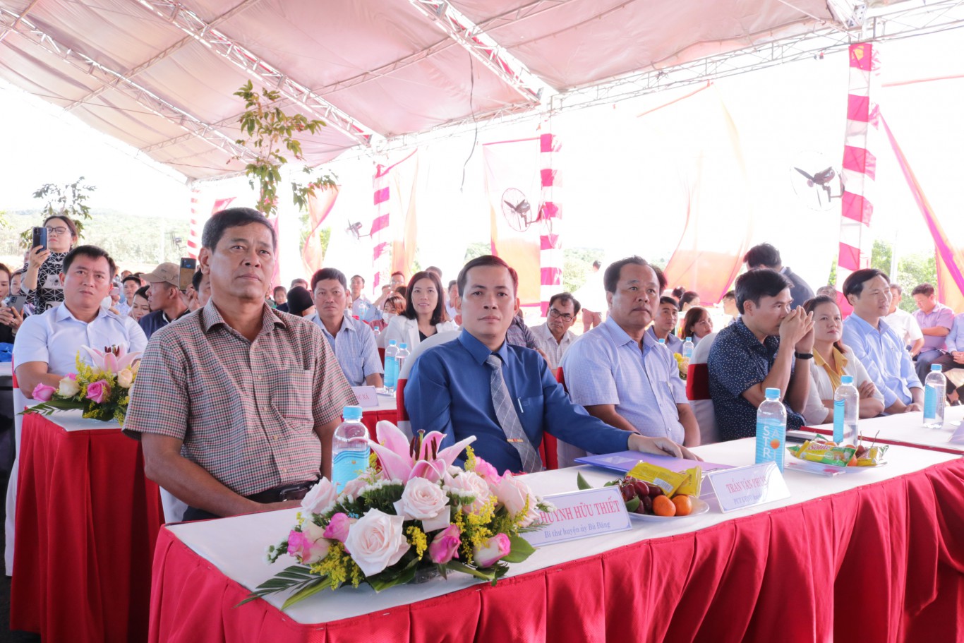 01  dai bieu ve du khanh thanh