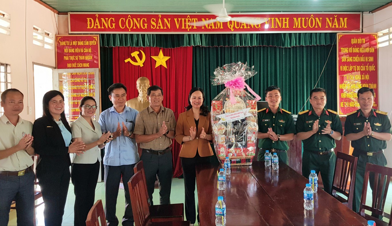 o n c ng t c t nh, huy n th m ch c t t Trung   i B290