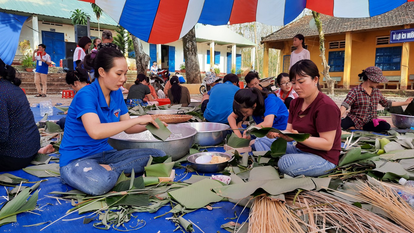03 tuoitre doanket goibanhtraoyeuthuong