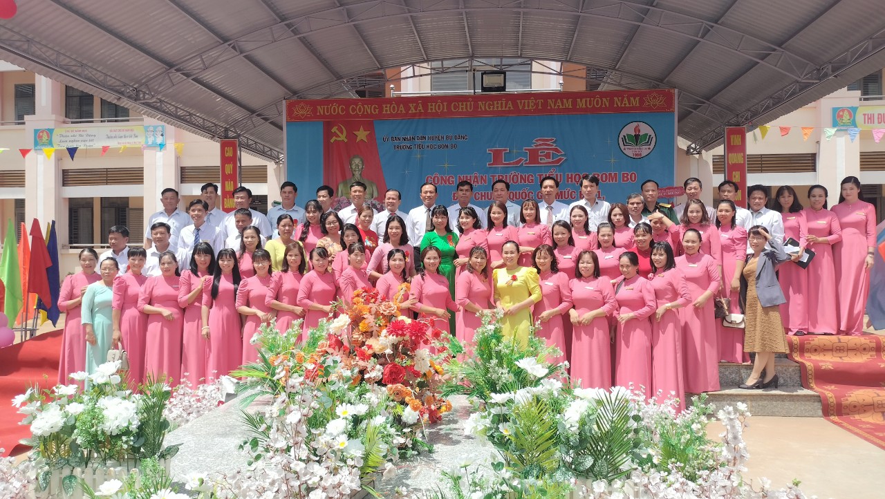 z4370606897128 4a16985ab024a476b9e588a42d0c21f4